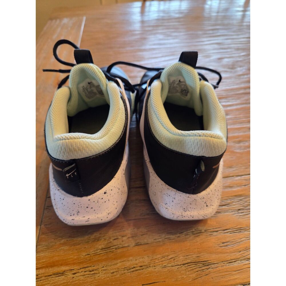 Nike Air Zoom Crossover GS youth size 6 - Picture 4 of 6